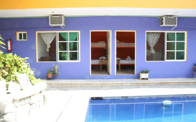 Weary Traveler Hostel