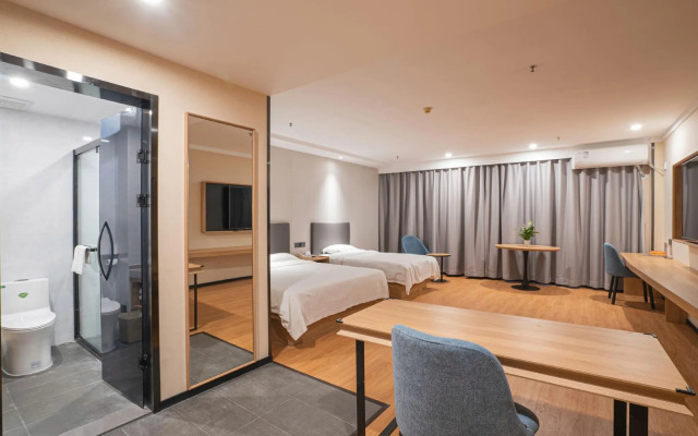 GreenTree Inn Yangzhou Shouxihu South Gate Hotel
