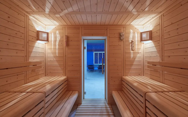 Отель Ganz & SPA