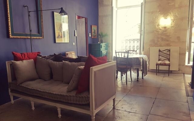 Joli nid douillet proche gare