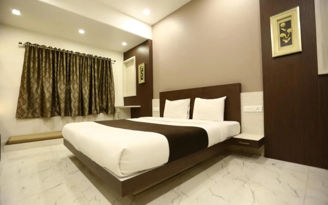 Hotel Madhuri Executive