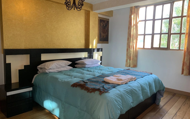 Hostal Qolqampata