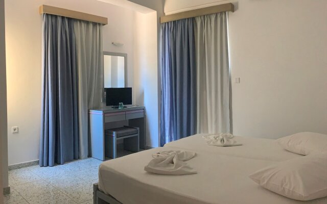 Ermis Suites