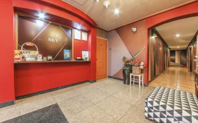 Sky Motel
