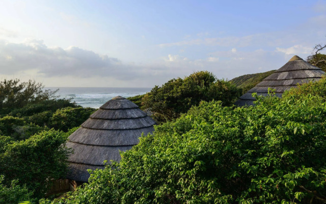 Thonga Beach Lodge