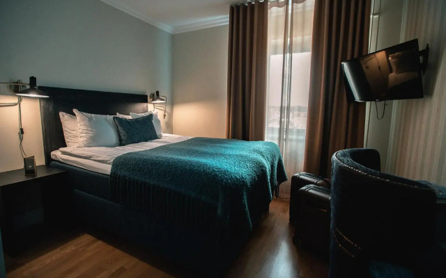 Sunlight Hotel Conference and Spa
