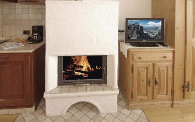 Cësa Marmolada - Art Chalet