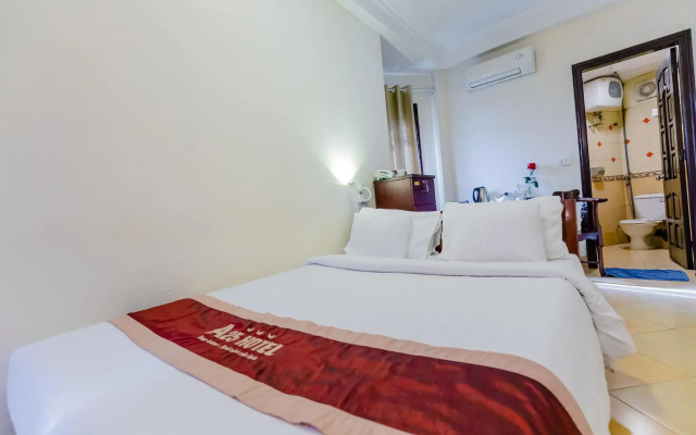 A25 Hotel - Doi Can 1