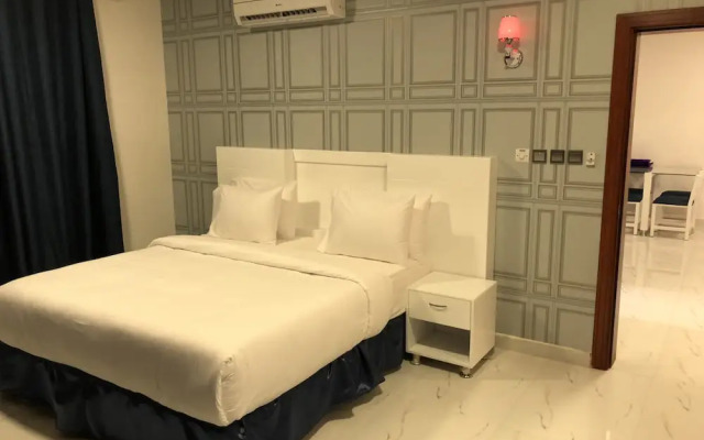 OYO 105 Star House 05