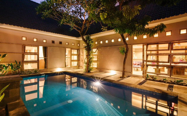 Lokal Bali Hostel