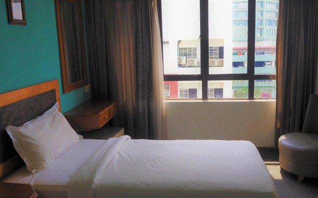 Leo Palace Hotel