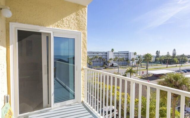 San Remo Beach Front Condo Star5Vaca