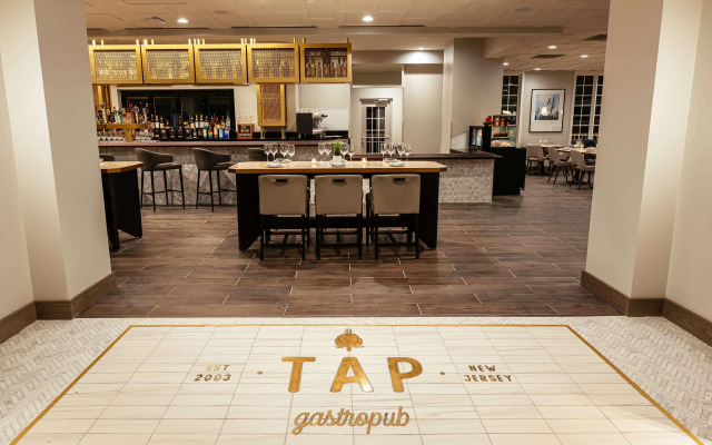 Somerset Hills Hotel, Tapestry Collection by Hilton