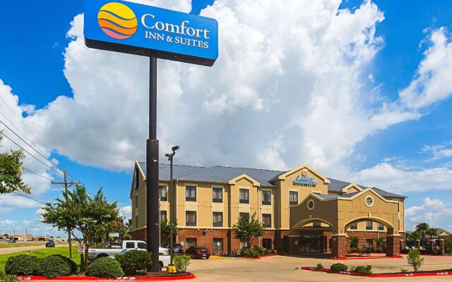 Comfort Inn & Suites Port Arthur-Port Neches
