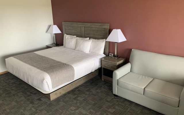 Cherry Hills Golf & Lodge