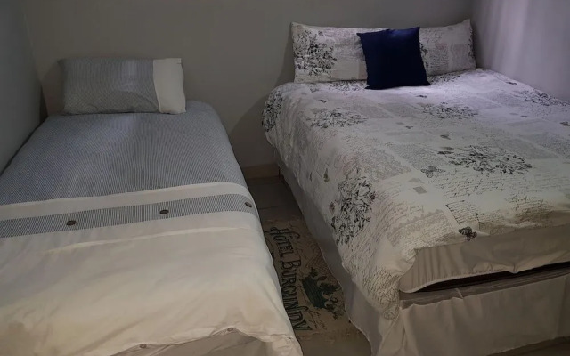 Brownstone Backpackers