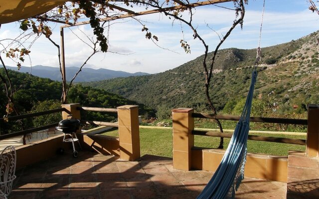 Malaga 101997 3 Bedroom Holiday home By Mo Rentals