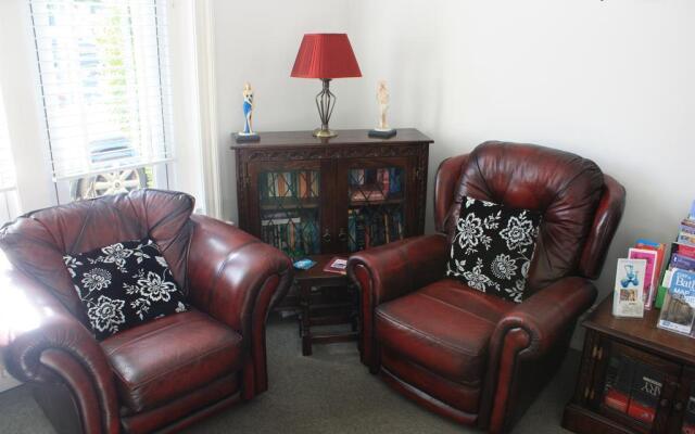 Astor House - Guest house