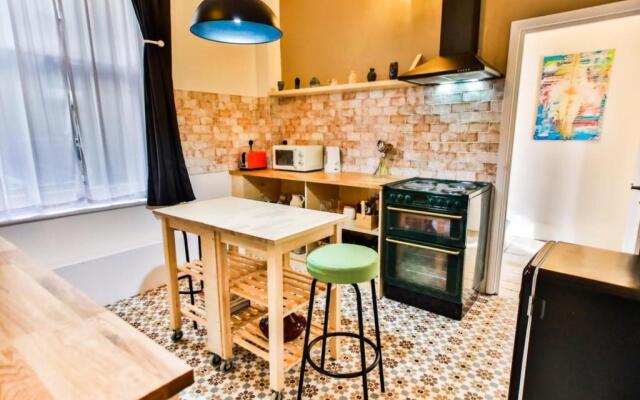 Boutique Apartment on Kings Road