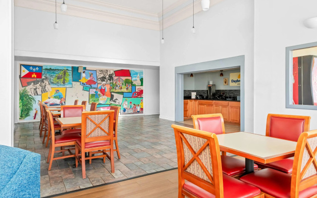 Days Inn by Wyndham Lafayette Near Lafayette Airport