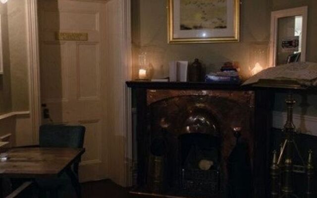 The George Hotel