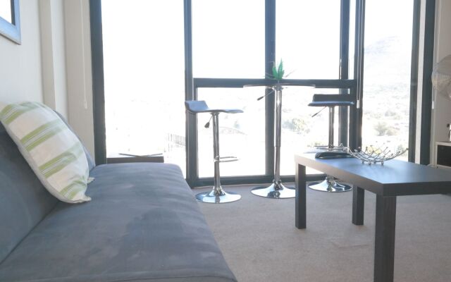 Four Seasons Apartments