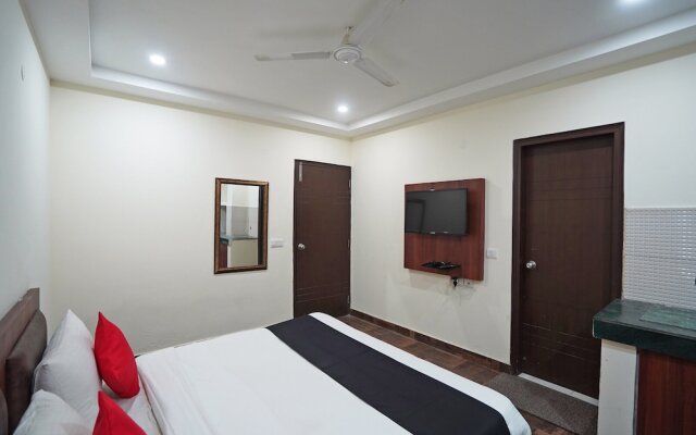 OYO 8497 near Delhi Airport