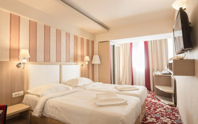 Bacolux Craiovita Hotel & Events