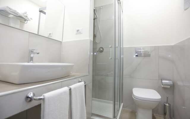 Path House - Suite Hotel