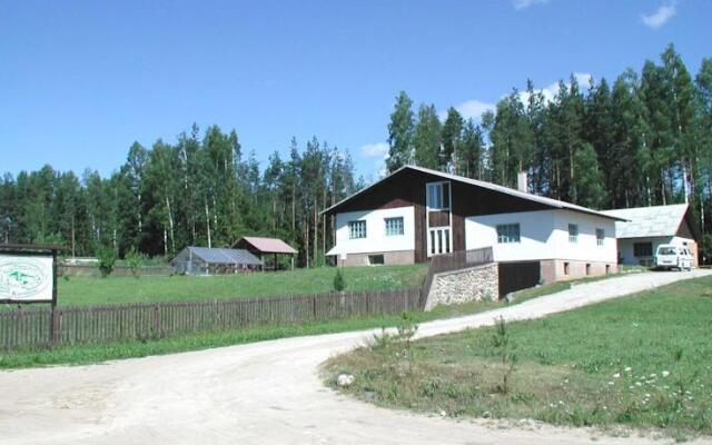 Kanarbiku Turismitalu