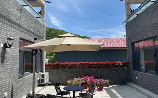 Miaofengshan Songpeng Tea House B&B