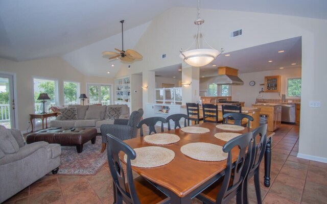 13 Crooked Creek Lane