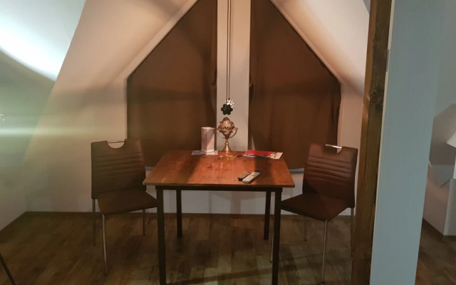Sunrise Apartmanház