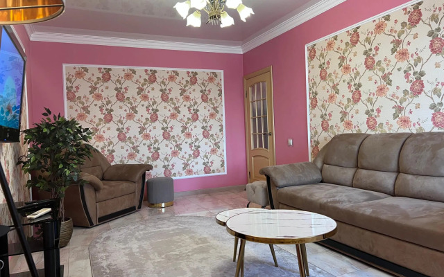 Sutki26 on Kalinin Avenue