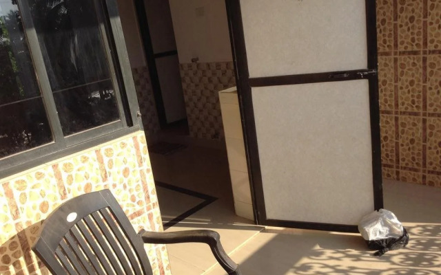 Ludu Guest House