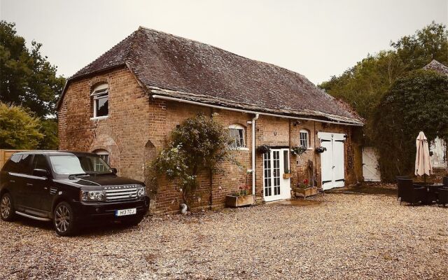 Manor House Mews - Rustic Stable Conversion