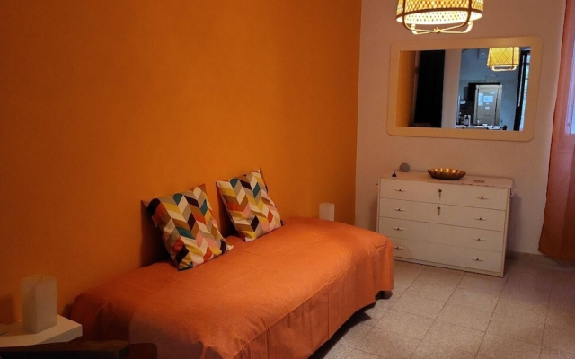 Un Gioiello Nel Corso Principale -itiseasy1