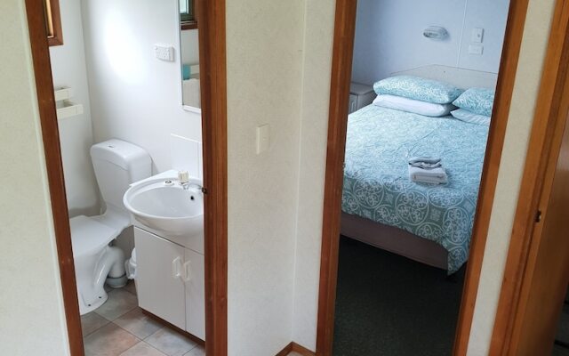 Port Waikato Holiday Park