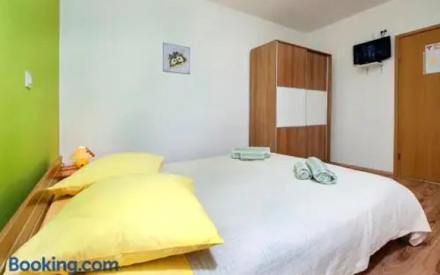 Apartments Roko 269