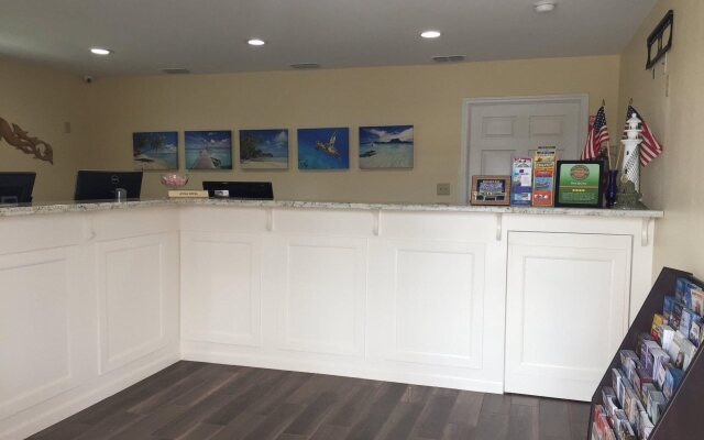 Port Isla Inn