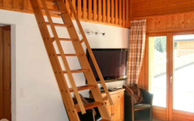Pinsons Vex in Vex With 2 Bedrooms and 3 Bathrooms