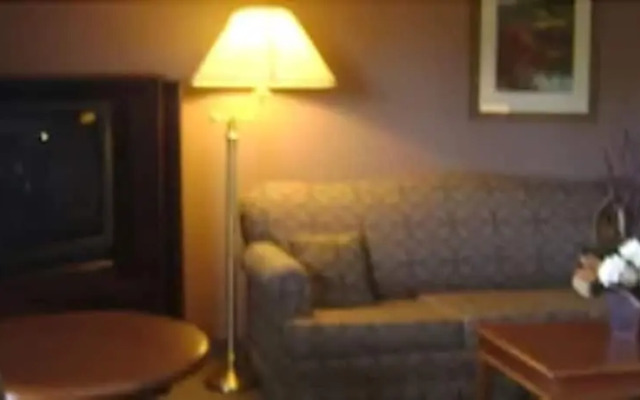 Talbot Trail Inn & Suites
