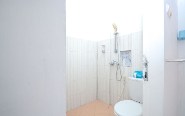 Airy Eco Syariah Sukomanunggal Darmo Permai Timur Dua 72 Surabaya