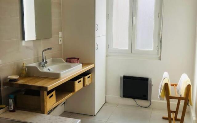 Le Cheylard, appartement spacieux et lumineux