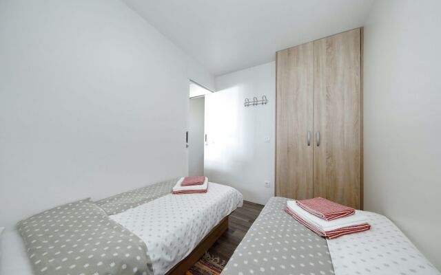 Mobile Home Kalcit