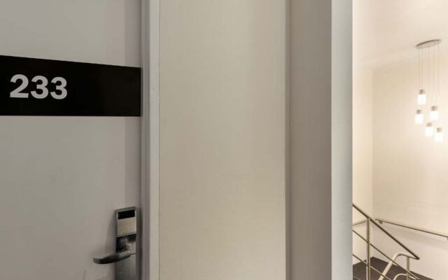 Silkari Urban CKS Sydney Airport Hotel