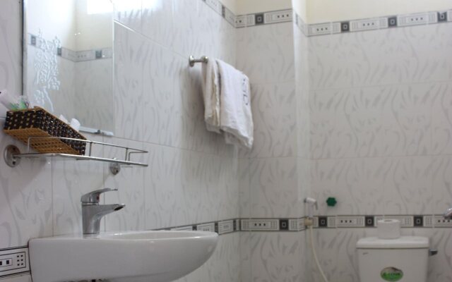 Rosy Hotel Nha Trang