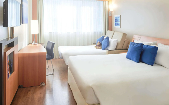 Regency Barra Hotel