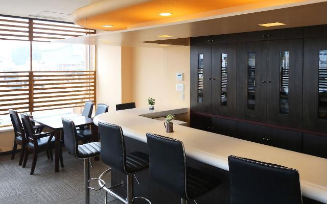 Air Hostel LCC