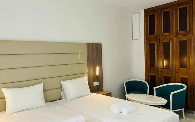 Marlita Beach Hotel Apartments